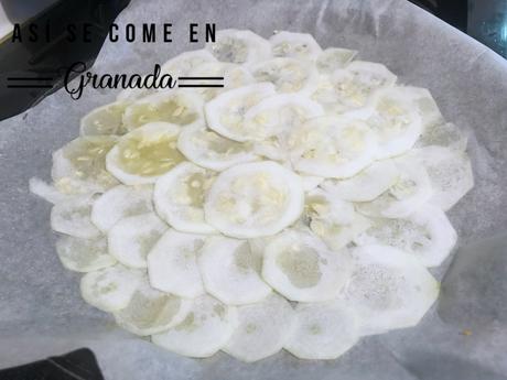 Pizza de Calabacín, Salami y Gorgonzola