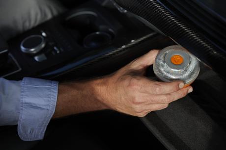 FlashLED se une al RACC en su apuesta por la seguridad vial del futuro FlashLED se une al RACC en su apuesta por la seguridad vial del futuro