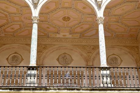 La Casa de Pilatos (28): La Logia norte del Jardín grande. La Casa de Pilatos (28): La Logia norte del Jardín grande.