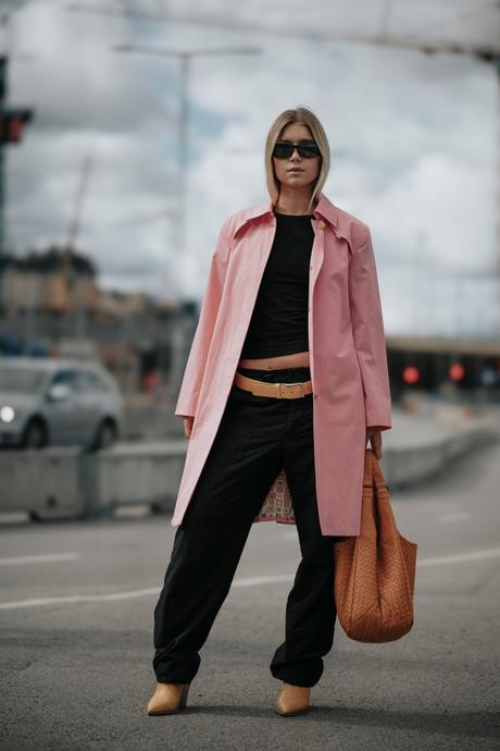 Ropa que funciona igual de bien en verano que en invierno: un cambio de armario fácil