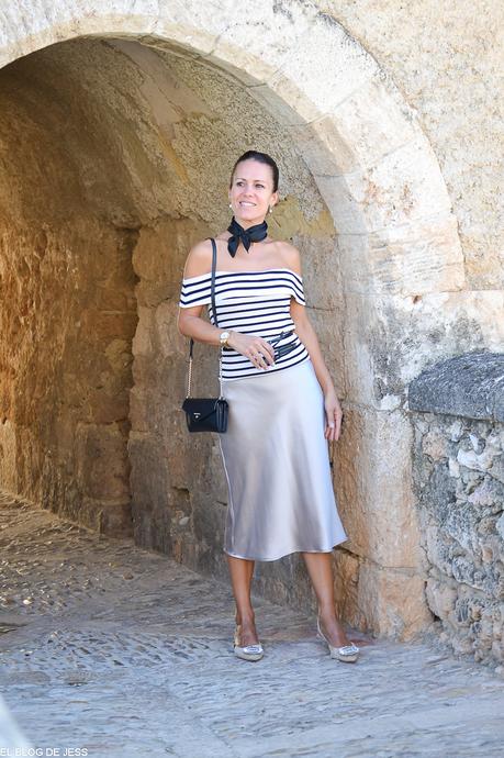 NAVY & SATEN NAVY & SATEN