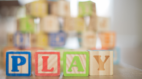 Aprender Jugando: Ideas Creativas para Niños en Casa que Divierten y Educan Aprender Jugando: Ideas Creativas para Niños en Casa que Divierten y Educan