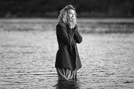 Queridos camaradas + Paraíso + La conversación infinita