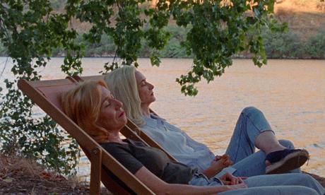 Sobre todo de noche (España, Portugal, Francia; 2023)