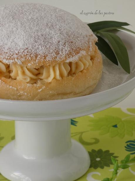 Ensaimada de Crema Pastelera
