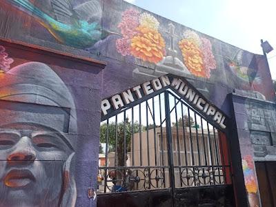 GOBIERNO DE TEXCOCO REMOZÓ PANTEONES PARA RECIBIR A LAS FAMILIAS QUE VISITAN A SUS MUERTOS
