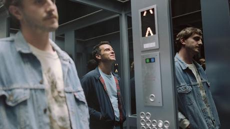 Desconocidos (Reino Unido, 2023)