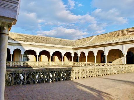 La casa de Pilatos (33): Homero, Horacio y Virgilio, en la Galería Alta del Patio principal.