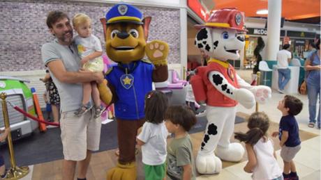 La Patrulla Canina invade un centro comercial de Barcelona