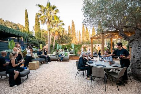 House of Wow: comer bien             en un espacio único en Ibiza