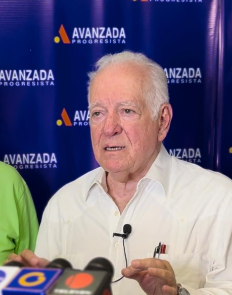 Eduardo Fernández: El país requiere de opciones políticas viables, abiertas al diálogo y a la negociación