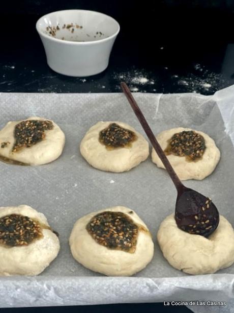 Manakish con Za'atar, crema de queso con Sumac y pollo guisado #CookingTheChef Manakish con Za'atar, crema de queso con Sumac y pollo guisado #CookingTheChef