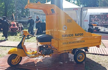 Franbretta 175 f.i. motocarga de 1975 del servicio rápido del ACA