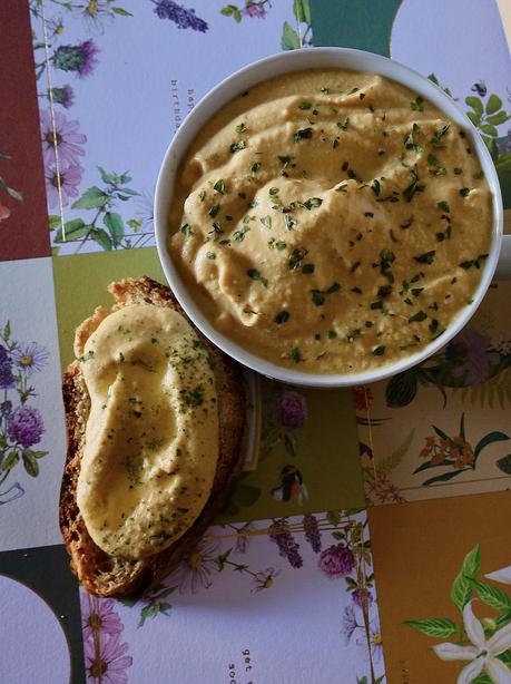 HUMMUS CON PIMIENTOS PIQUILLO HUMMUS CON PIMIENTOS PIQUILLO