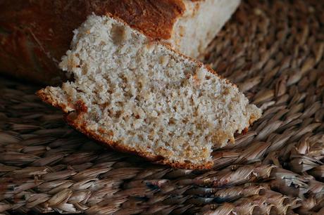 PAN DE ESPELTA Y AJO PAN DE ESPELTA Y AJO