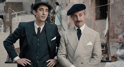 El maestro que prometió el mar; Historia contidianas