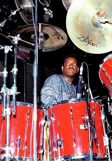 Efemérides del Rock y Heavy Metal: Qué pasó un 12 de Noviembre