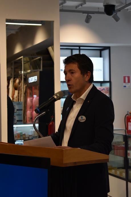 Paris abre las puertas de nueva tienda en pleno centro de Valdivia Ricardo Bennett