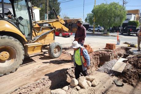 Nuevo Interapas lanza proyecto de reposición de alcantarillado en el Fraccionamiento Industrias