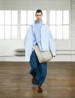 Desigual x Hed Mayner La revolución de los esenciales Desigual x Hed Mayner La revolución de los esenciales