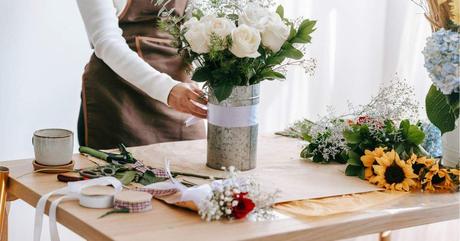 Cómo sorprender con ramos de flores elegantes en 2023