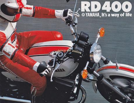 Yamaha RD 400F de dos tiempos del año 1979