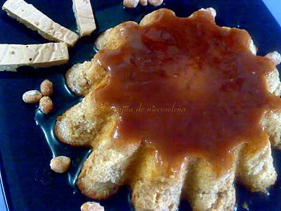 Flan de turrón de cacahuetes