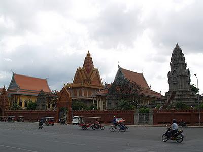 Las dos caras de Phnom Penh