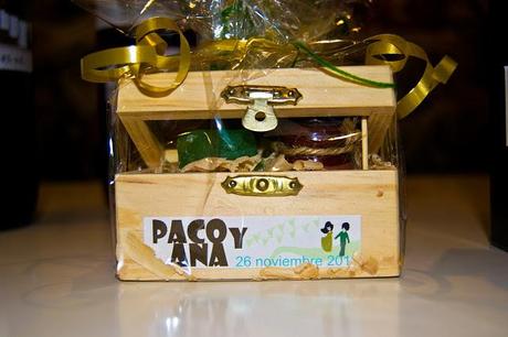 Las etiquetas e invitaciones personalidazas de Vitamina*d para Paco y Ana