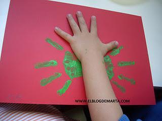 PORTADA  TRABAJOS NAVIDAD (ARBOL CON MANITAS)