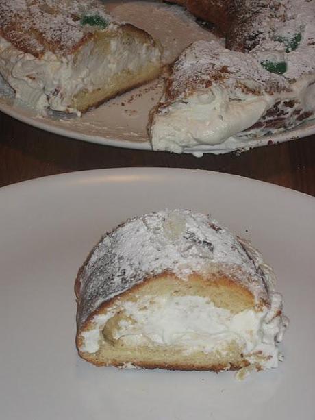 Rosca o roscon de Reyes relleno