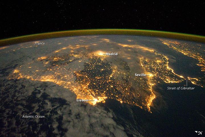 Imagen del día de la NASA: La Peninsula Iberica, 'fiesta de luces'