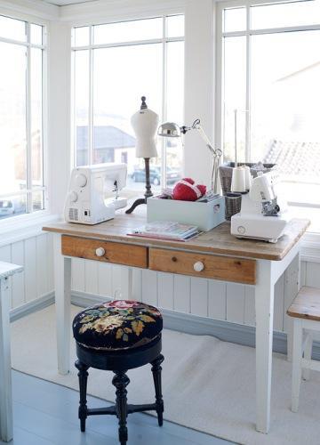 velas en navidad rústico moderno en blanco estilo shabby chic estilo nórdico elementos decorativos de navidad detalles navideños naturales decoración navideña decoración escandinava decoración en blanco decoración de interiores 