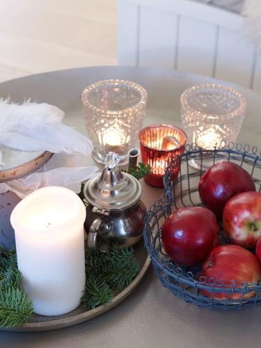 velas en navidad rústico moderno en blanco estilo shabby chic estilo nórdico elementos decorativos de navidad detalles navideños naturales decoración navideña decoración escandinava decoración en blanco decoración de interiores 