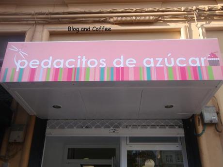 Parada Obligatoria: La nueva tienda de Pedacitos de Azúcar & Cupcake Blog and Coffee Parada Obligatoria: La nueva tienda de Pedacitos de Azúcar & Cupcake Blog and Coffee
