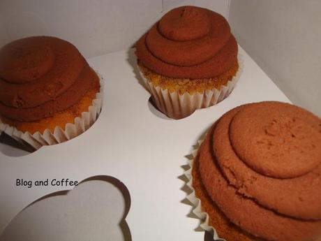 Parada Obligatoria: La nueva tienda de Pedacitos de Azúcar & Cupcake Blog and Coffee Parada Obligatoria: La nueva tienda de Pedacitos de Azúcar & Cupcake Blog and Coffee