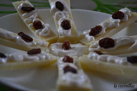 PALMITOS CON ROQUEFORT Y PASAS