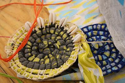 Floreros con tejidos