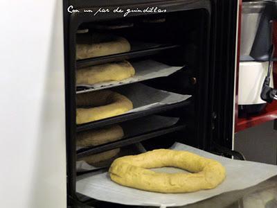 Roscón de Reyes (¡esta vez sí que sí!) Roscón de Reyes (¡esta vez sí que sí!)