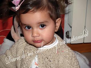 A quien se le ocurrió dar las 12 uvas a las 12 de la noche?? A quien se le ocurrió dar las 12 uvas a las 12 de la noche??