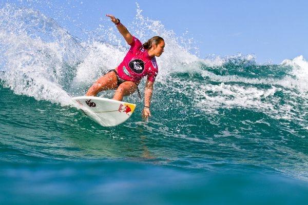 El Quiksilver y Roxy Pro inician la temporada ASP 2012