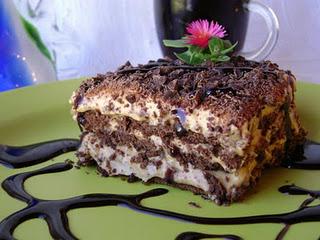 Postre helado con duraznos Postre helado con duraznos