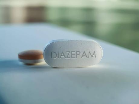 Diazepam; qué es, cómo tomarlo y cuáles son sus efectos secundarios