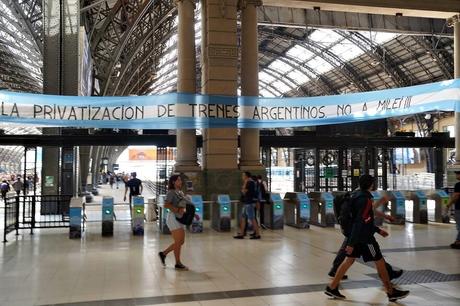No al Experimento del Canibalismo Argentino