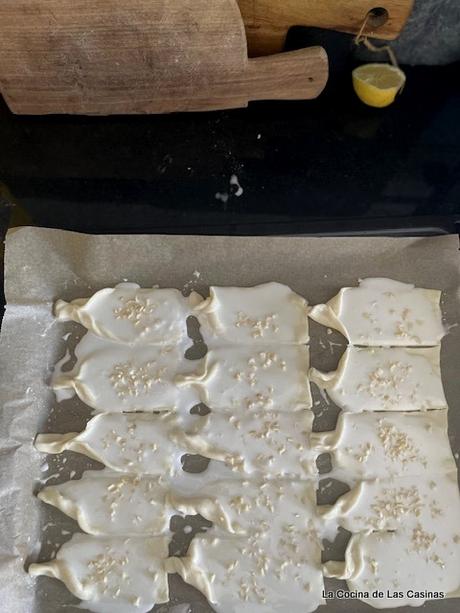 Corbatas de Hojaldre y Almendra #Homenajeblog