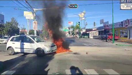 Accidente grave en avenida Himno Nacional involucra motocicleta y vehículo