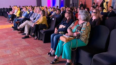 País Digital y Asociación de Industriales de Antofagasta desarrollan Masterclass en Inteligencia Artificial Generativa durante la Semana de la Innovación en Antofagasta Masterclass Antofagasta 2