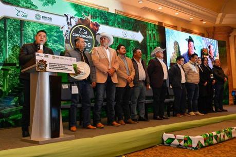 Ricardo Gallardo Promete Impulso al Sector Ganadero en Convención de la Conag