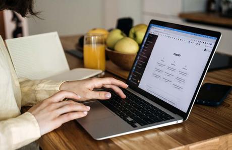 ¿Penaliza Google el Contenido Generado por Inteligencia Artificial (IA)?