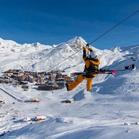 12 experiencias originales para hacer en el resort ARA Tirolesa en Val Thorens